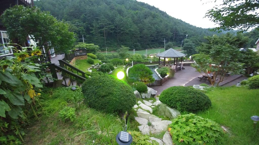 Sisilli Pension Pyeongchang Exterior photo